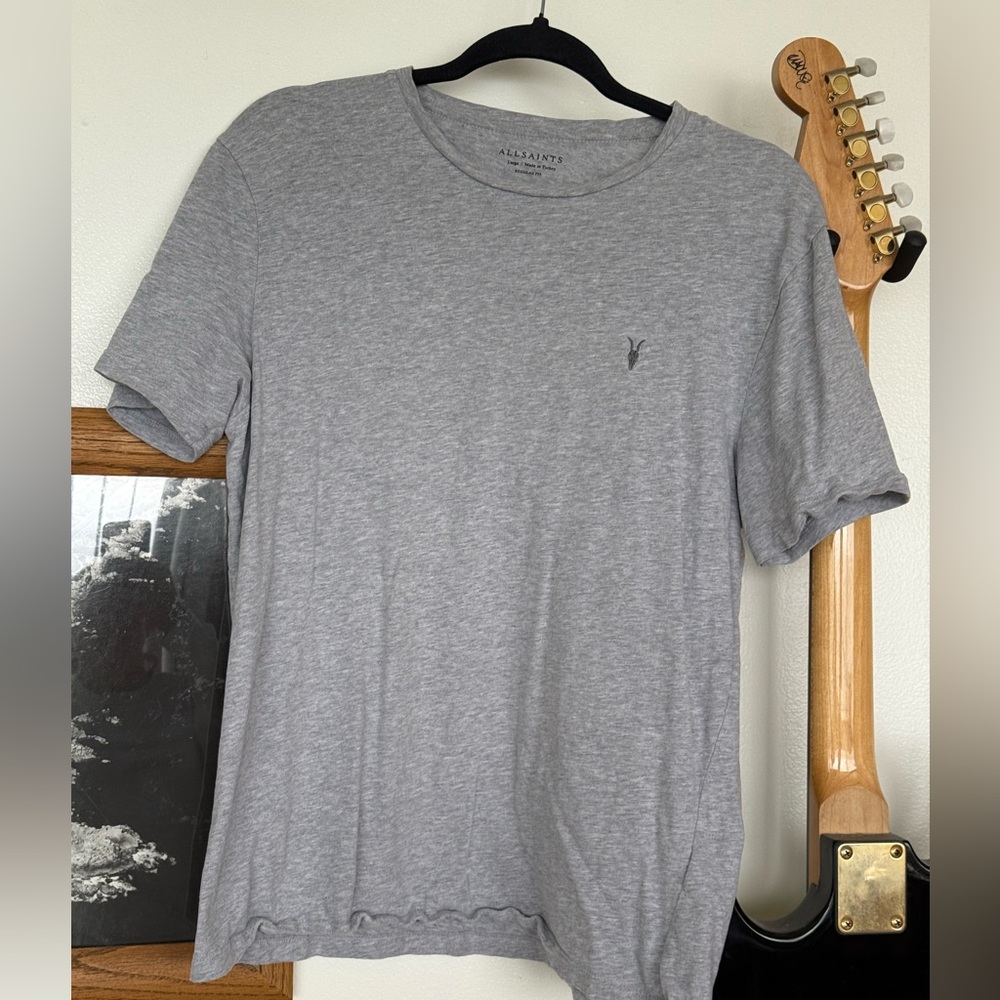 AllSaints Light Gray Short Sleeve Tee